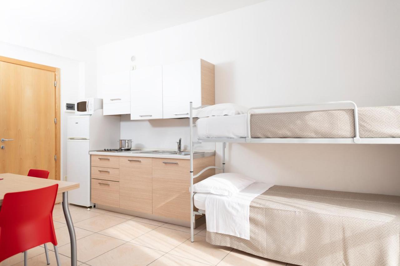 Residence Quadrifoglio Cervia Eksteriør bilde
