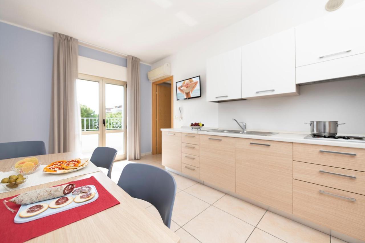 Residence Quadrifoglio Cervia Eksteriør bilde