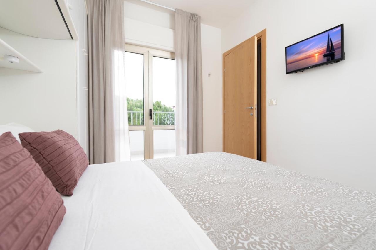 Residence Quadrifoglio Cervia Eksteriør bilde