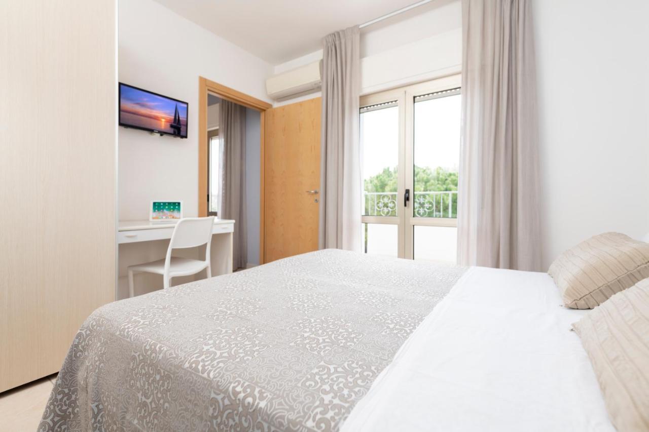 Residence Quadrifoglio Cervia Eksteriør bilde